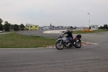 Ale&scaron; &Scaron;turza a BMW R 1100 GS